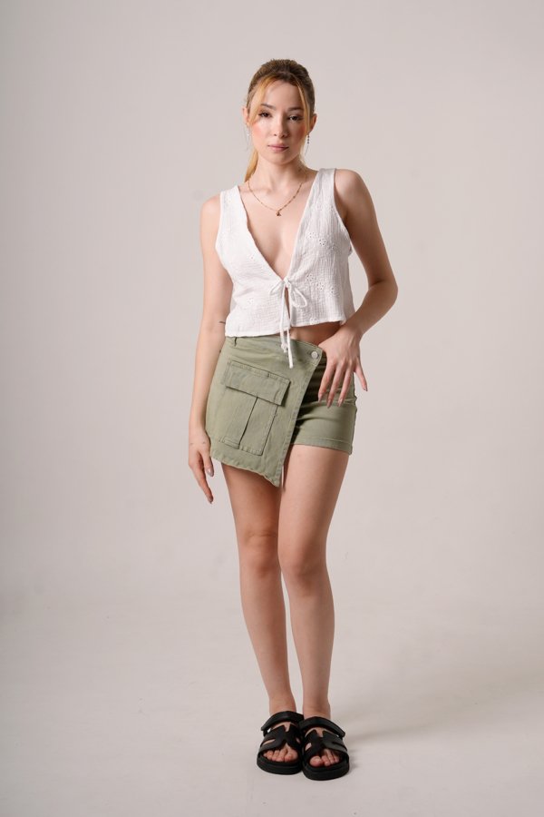 Skort gabardina elastizada cargo "ANUSH"