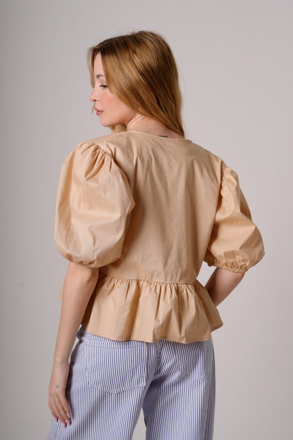 Blusa poplin con volado y 3 moños "BLONDE"