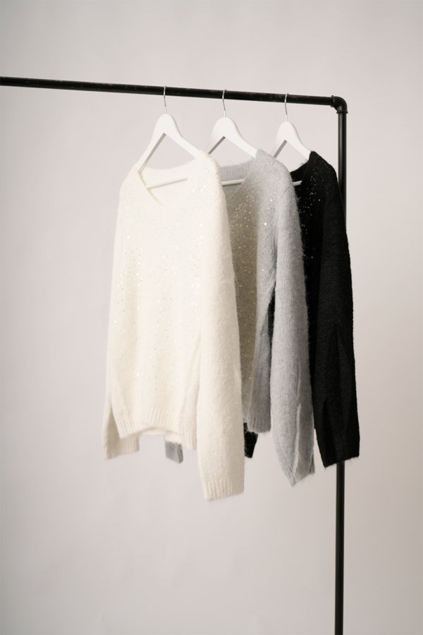 Sweater con lentejuelas delantero cuello v "DIANA"