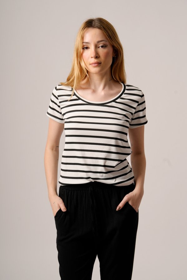 Remera merlina raya gruesa "RITA"