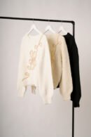Sweater 1 flor con tachas "VALENTINA"