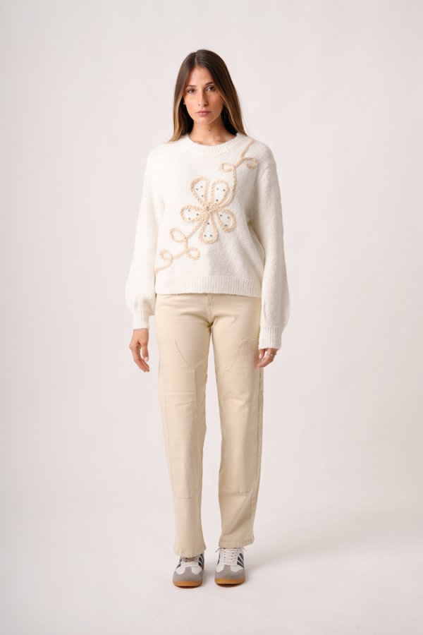 Sweater 1 flor con tachas "VALENTINA"