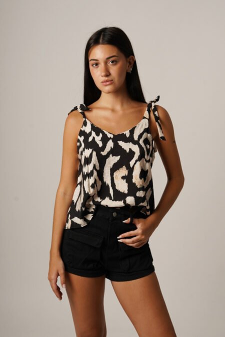 Musculosa cey premium para atar "VESKA"