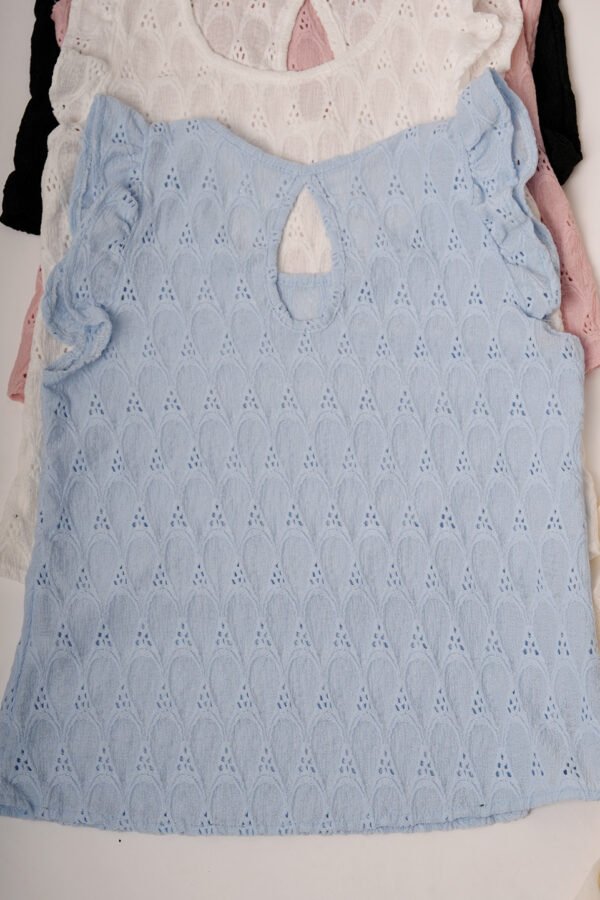Musculosa con gota broderie crep "ELA"