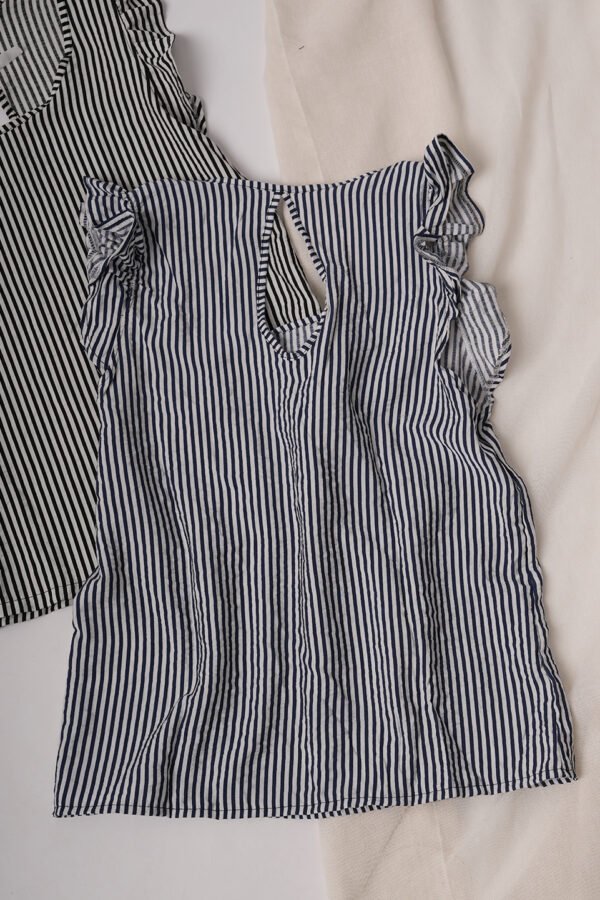 Musculosa con gota cey premium estampado rayas finas "FALMI 5"