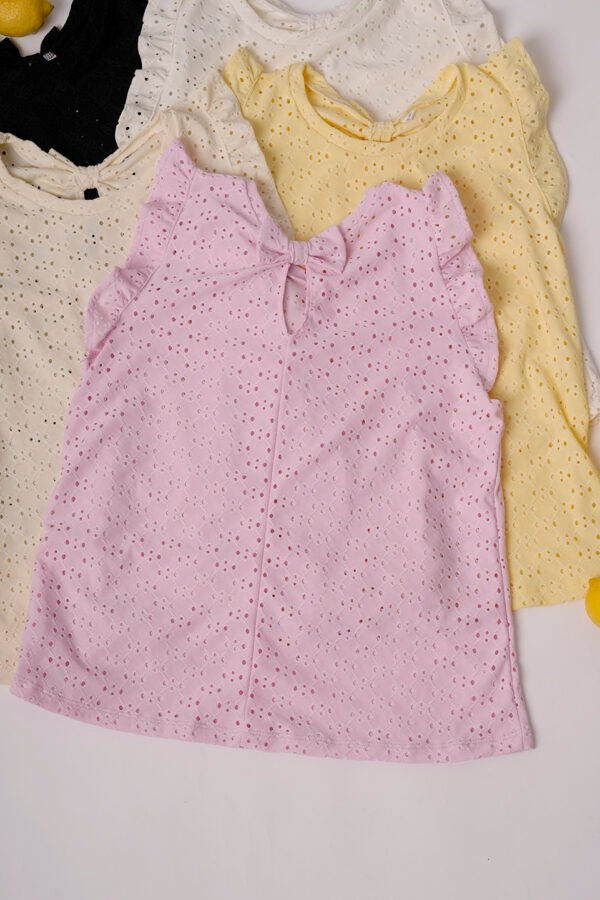 Musculosa gota con moño atras broderie punto "TERE"