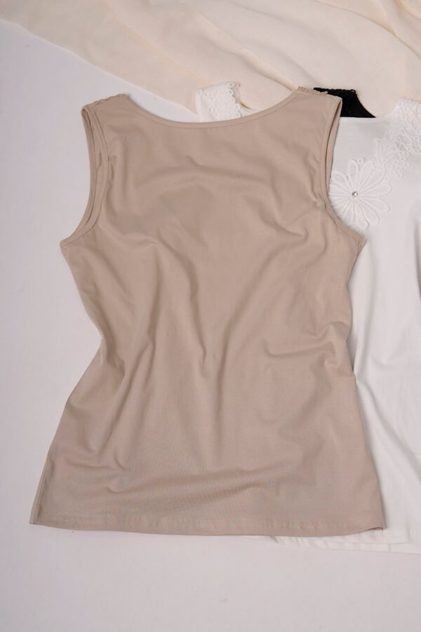 Musculosa puntilla broderie cuello tacha "PROLA"