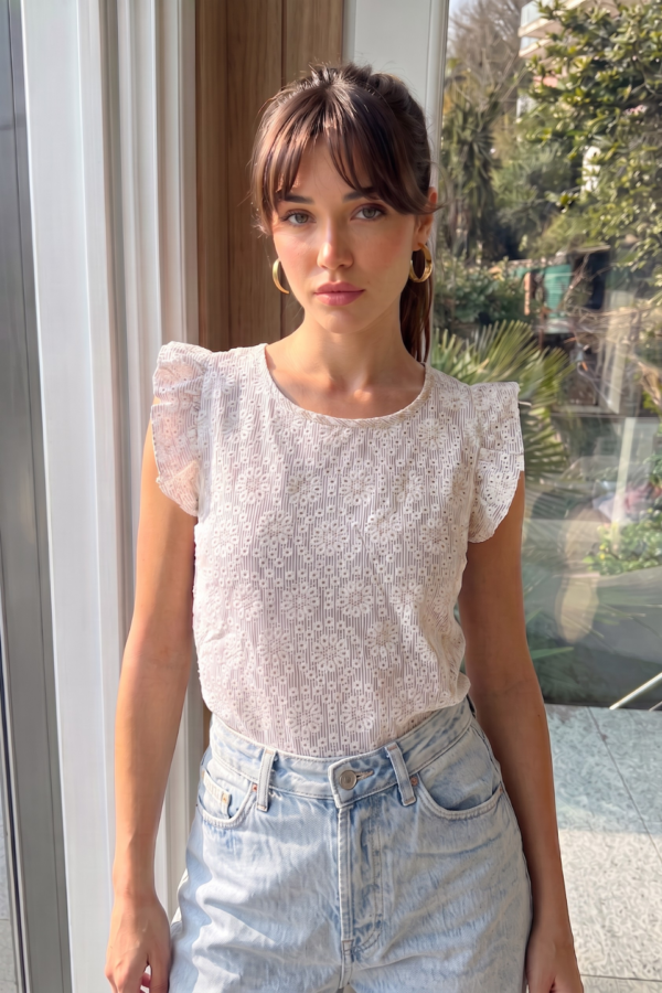 Musculosa gota poplin con broderie «VELLY»