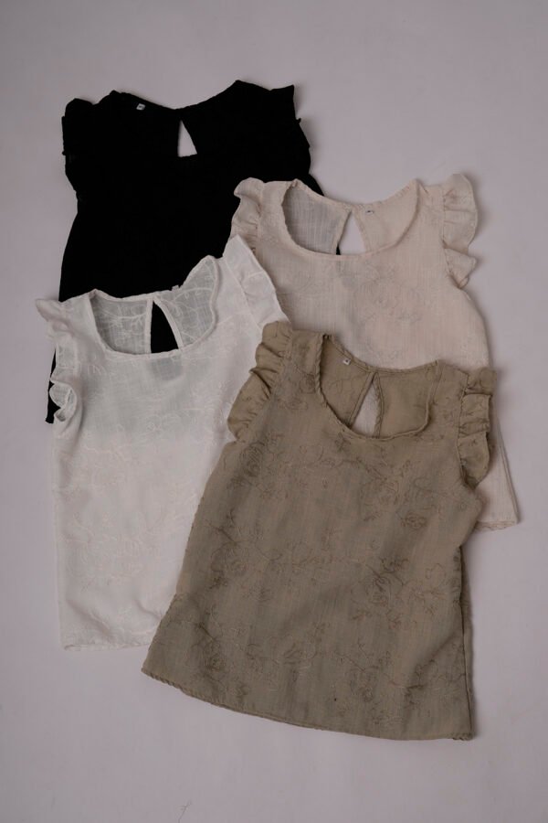 Musculosa con gota tela lino broderie "SORINA"