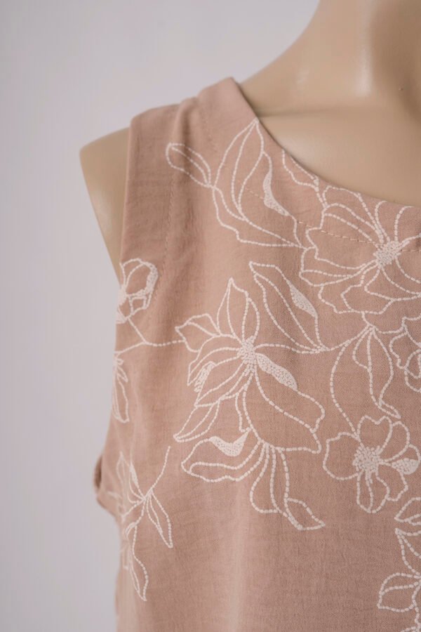 Musculosa celina cey puffing "ARITZIA"