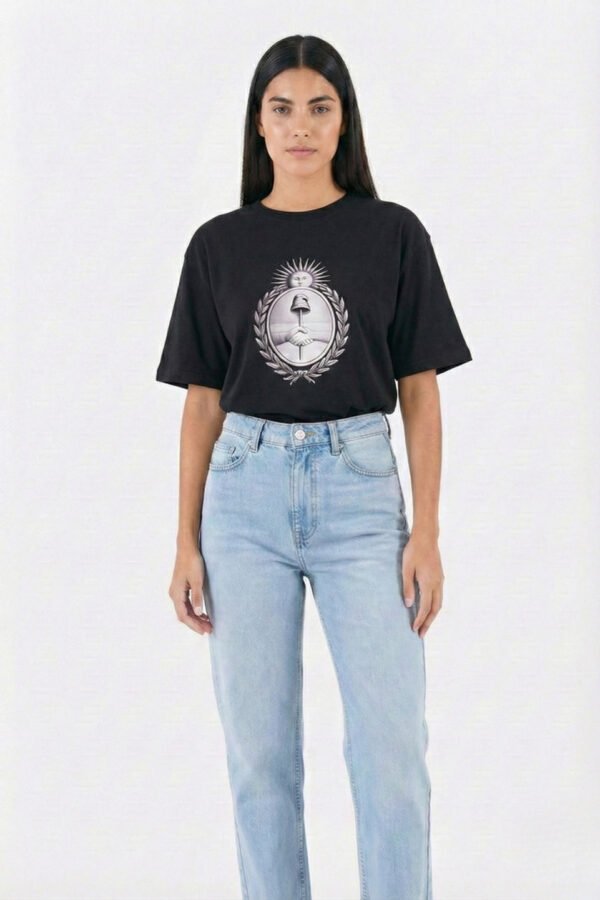 Remera Boxy Ribb Escudo Argentina En El Medio En DTF «ESCUDO»