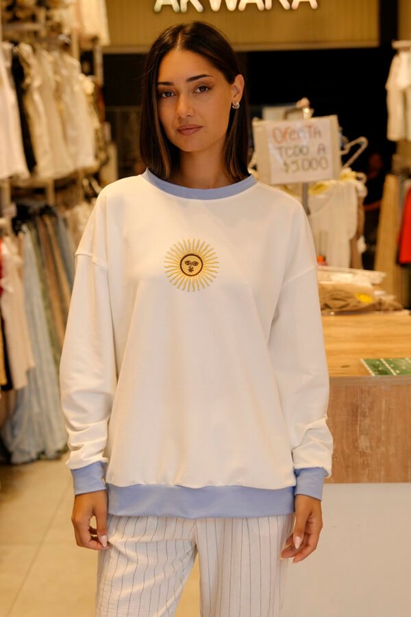 Buzo rustico lycra cuello redondo combinado sol de mayo bordado "FEDERAL"