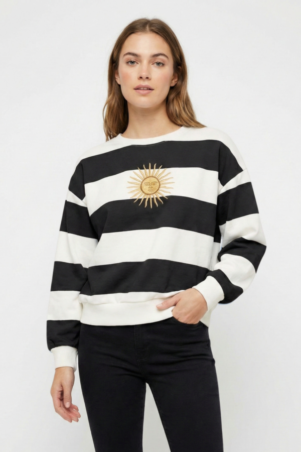 Buzo Boxy Frisado Cuello Redondo Rayado Sol De Mayo Bordado "MONTI"