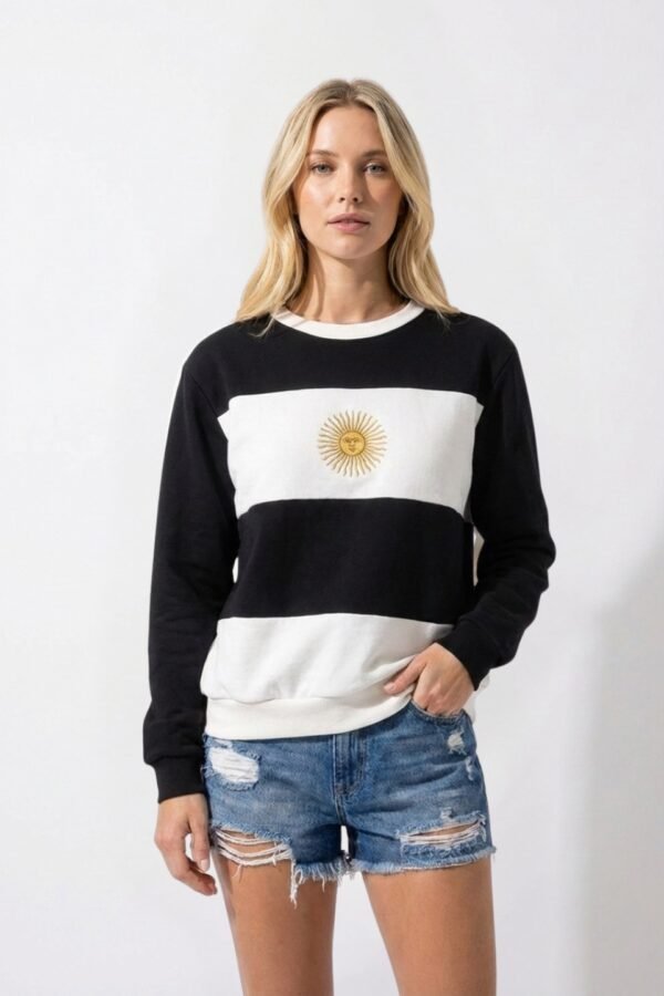 Buzo Frisa Peinado Cuello Redondo Sol De Mayo Bordado "PASION"