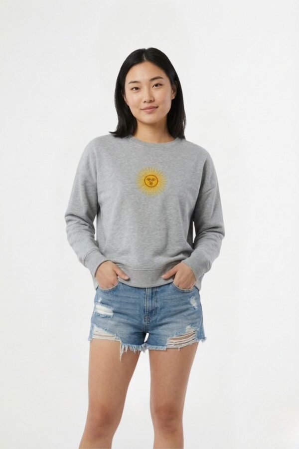 Buzo rustico frisado cuello redondo sol bordado "CINTIA"