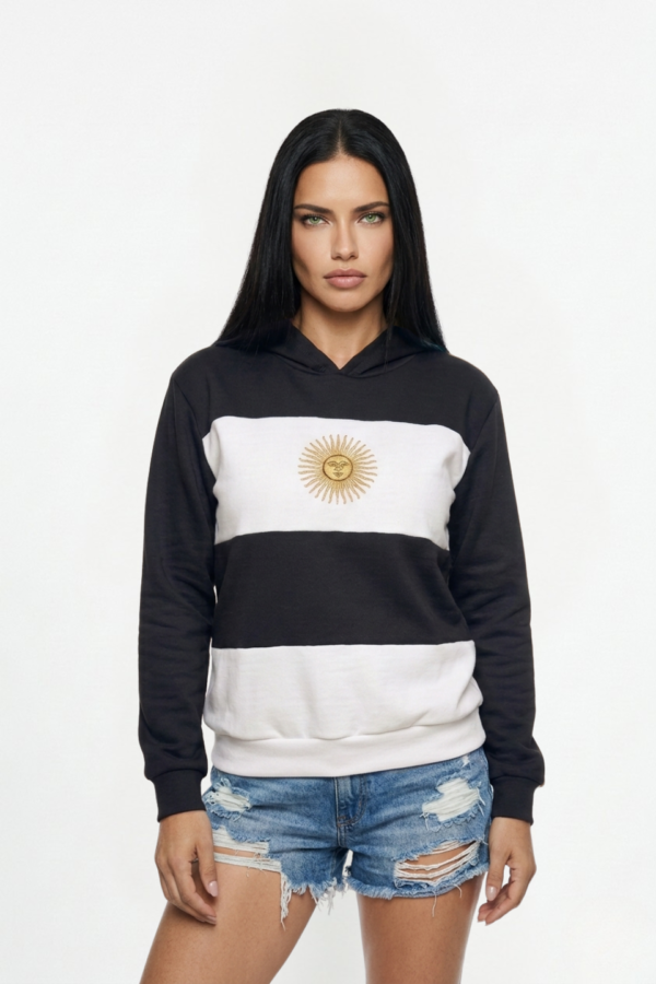 Buzo Frisa Peinado Con Capucha Sol De Mayo Bordado "MUNDIAL"