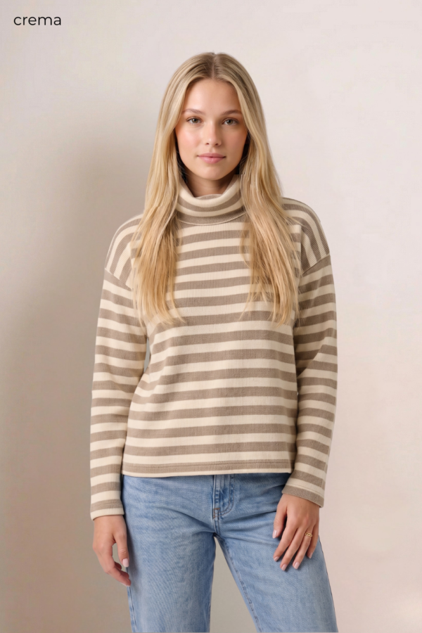 Poleron tela everest raya mediana "LILIA"