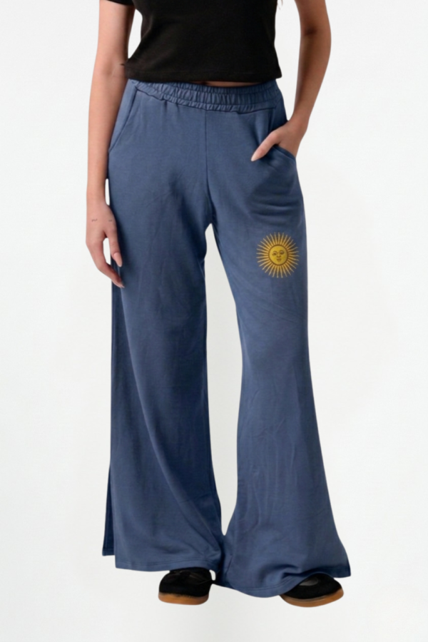 Palazzo wide leg rustico frisado con tajo y sol bordado "CLOVER"