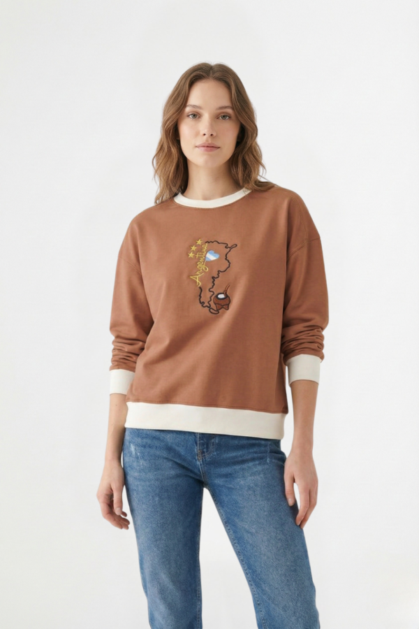 Buzo rustico lycra cuello redondo combinado con mate bordado "GLENDA"