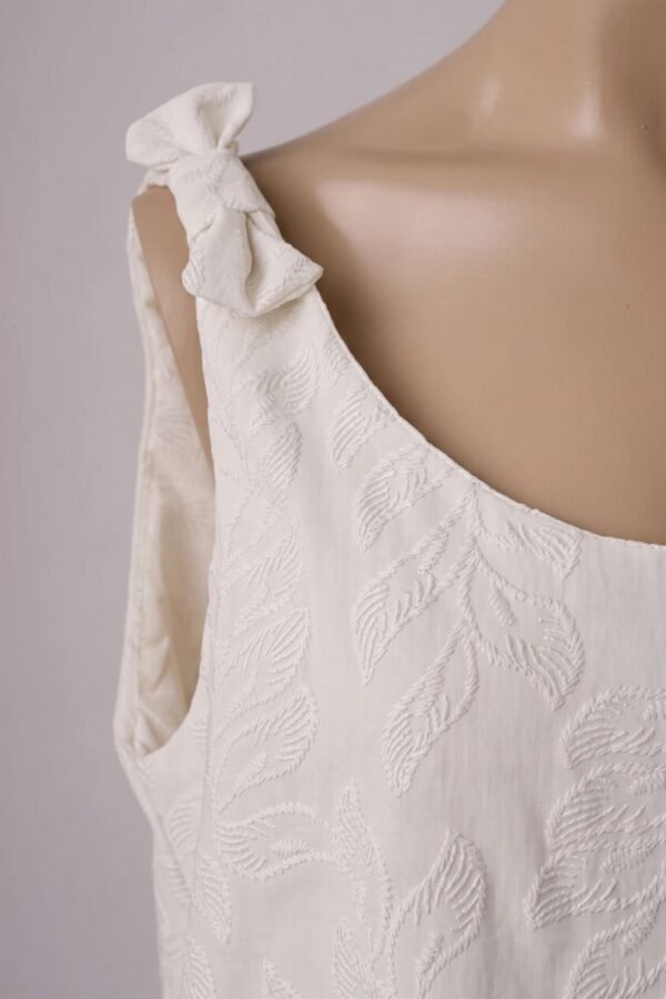 Musculosa cey puffing moño en los hombros "OASIS"