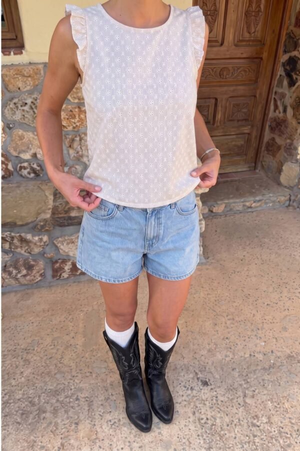 Musculosa gota poplin con broderie «MIA»