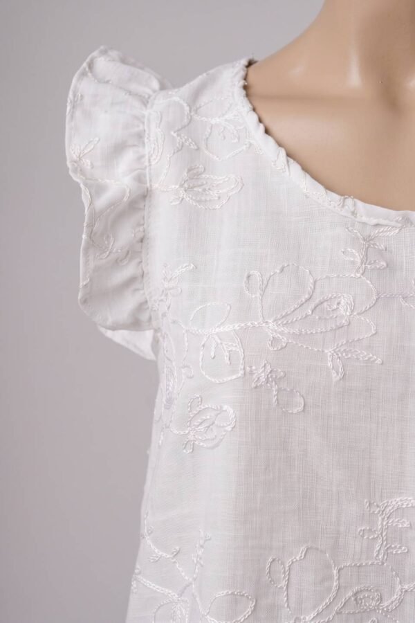 Musculosa con gota tela lino bordado "SORINA"