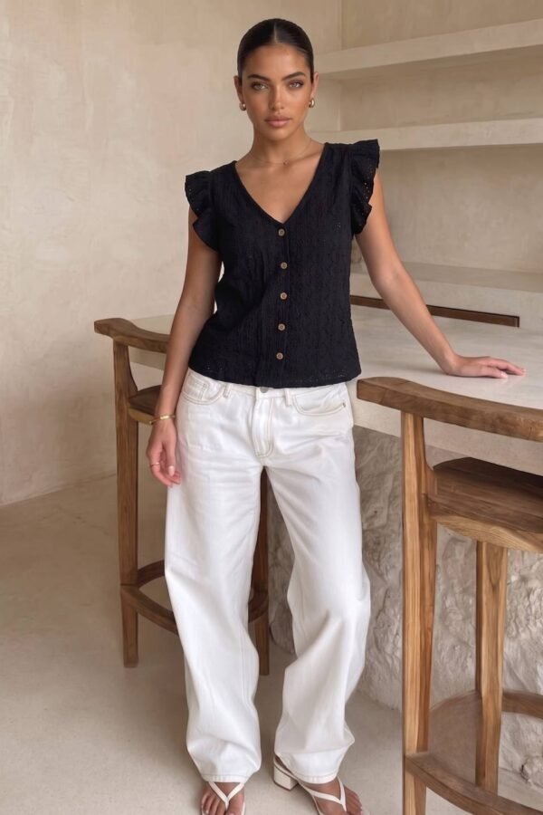 Musculosa Volado Con Botones Broderie Crep "BULMA"